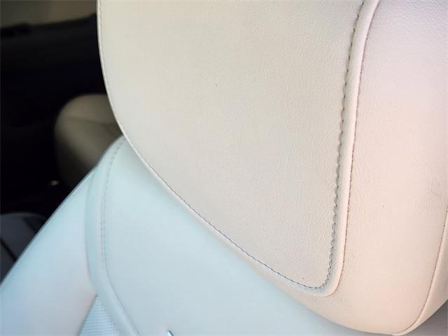 used 2021 Cadillac XT5 car, priced at $18,977