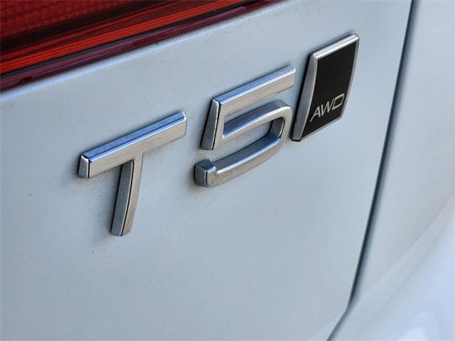 used 2021 Volvo XC60 car, priced at $26,477