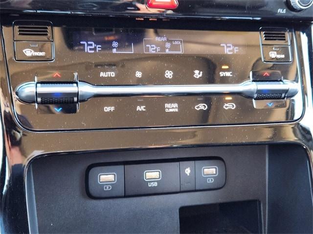 used 2024 Kia Carnival car, priced at $40,977