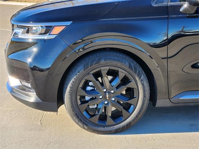 used 2024 Kia Carnival car, priced at $40,977