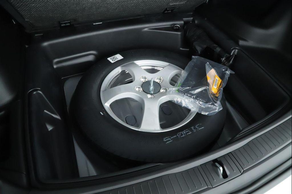 new 2025 Jeep Grand Cherokee car, priced at $52,299