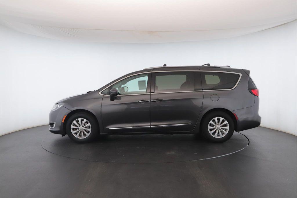used 2018 Chrysler Pacifica car, priced at $15,900