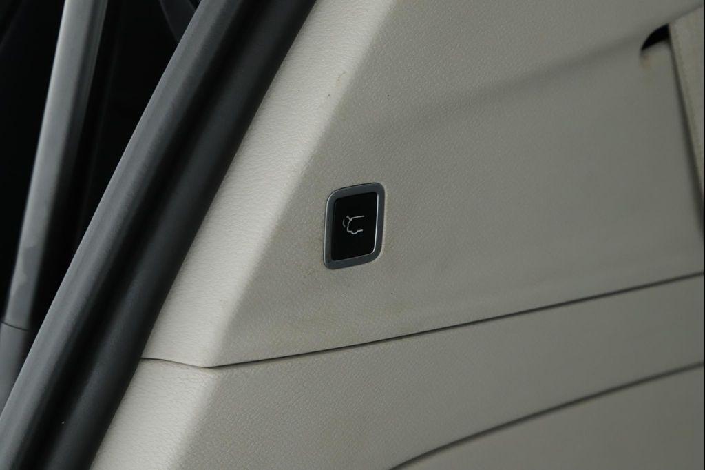 used 2018 Chrysler Pacifica car, priced at $15,900