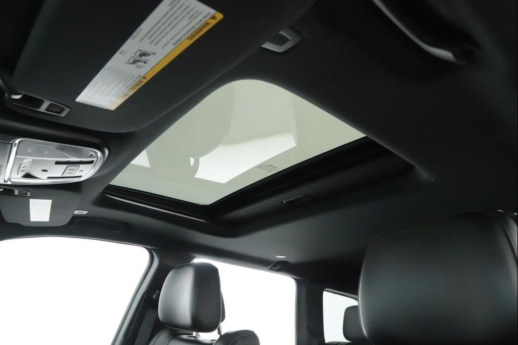 used 2020 Jeep Grand Cherokee car, priced at $23,075