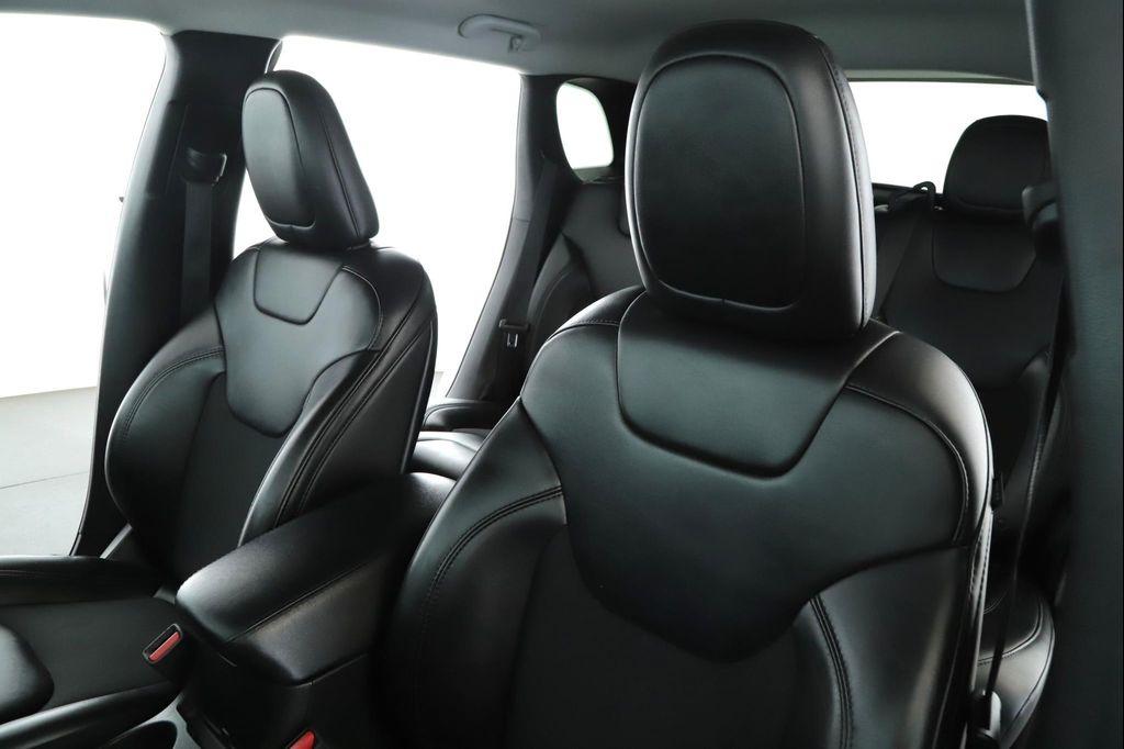 used 2019 Jeep Cherokee car, priced at $14,900