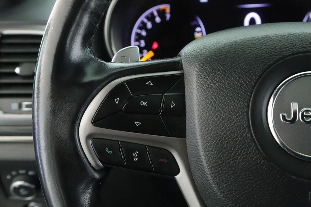 used 2021 Jeep Grand Cherokee car, priced at $28,900