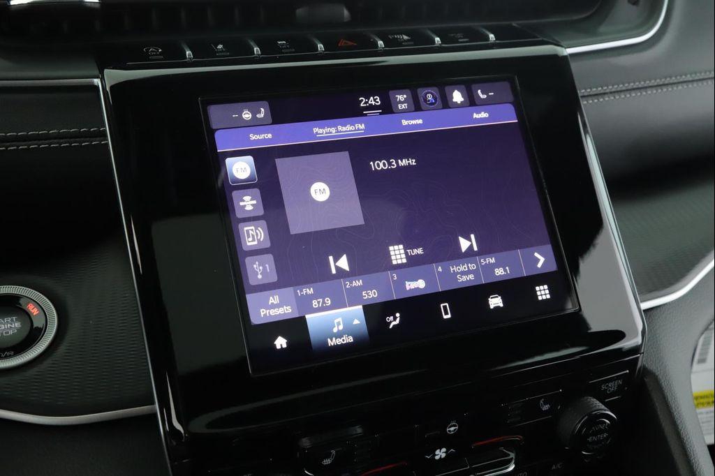 new 2025 Jeep Grand Cherokee car, priced at $44,982