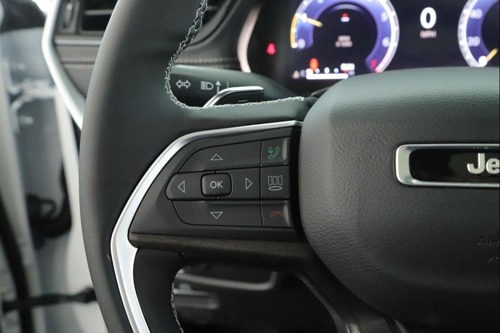 new 2026 Jeep Grand Cherokee car, priced at $52,260