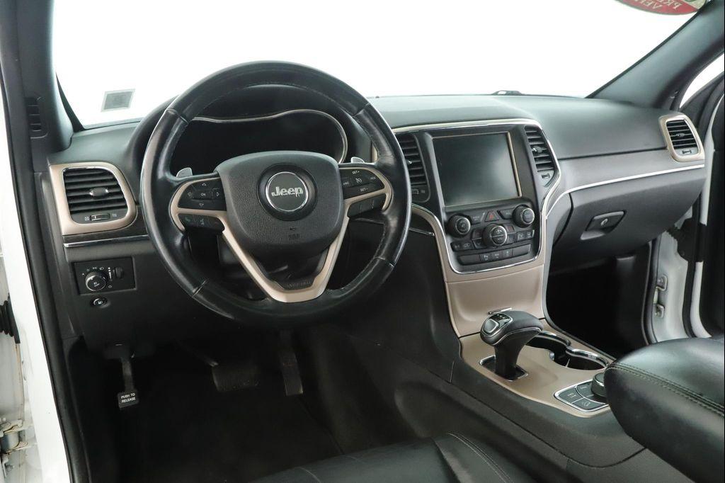 used 2015 Jeep Grand Cherokee car, priced at $15,900