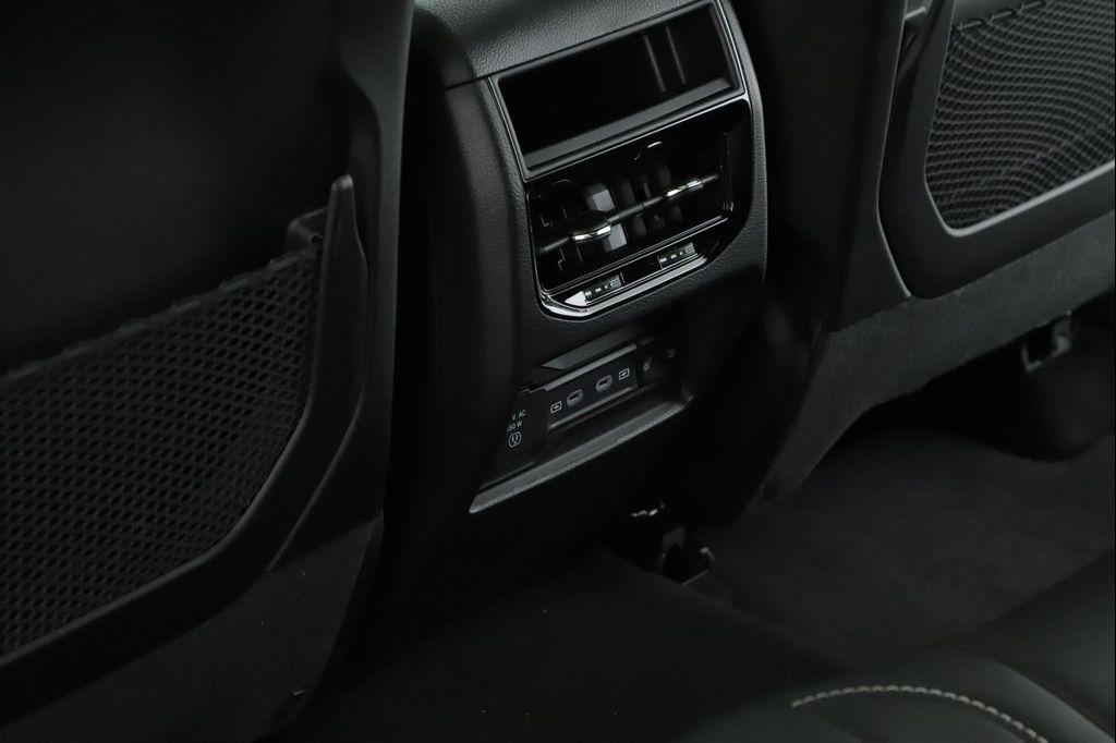 new 2026 Jeep Grand Cherokee car, priced at $49,533