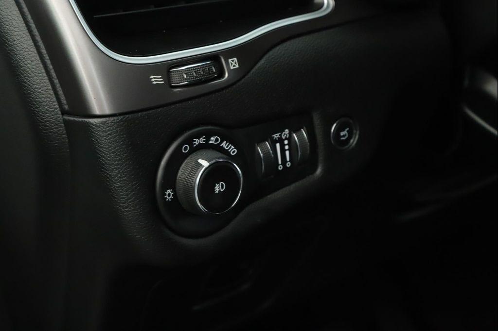 used 2019 Jeep Cherokee car, priced at $16,900