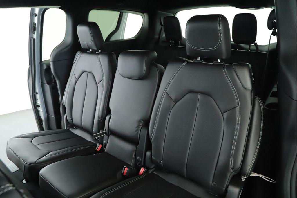new 2026 Chrysler Pacifica car, priced at $44,957