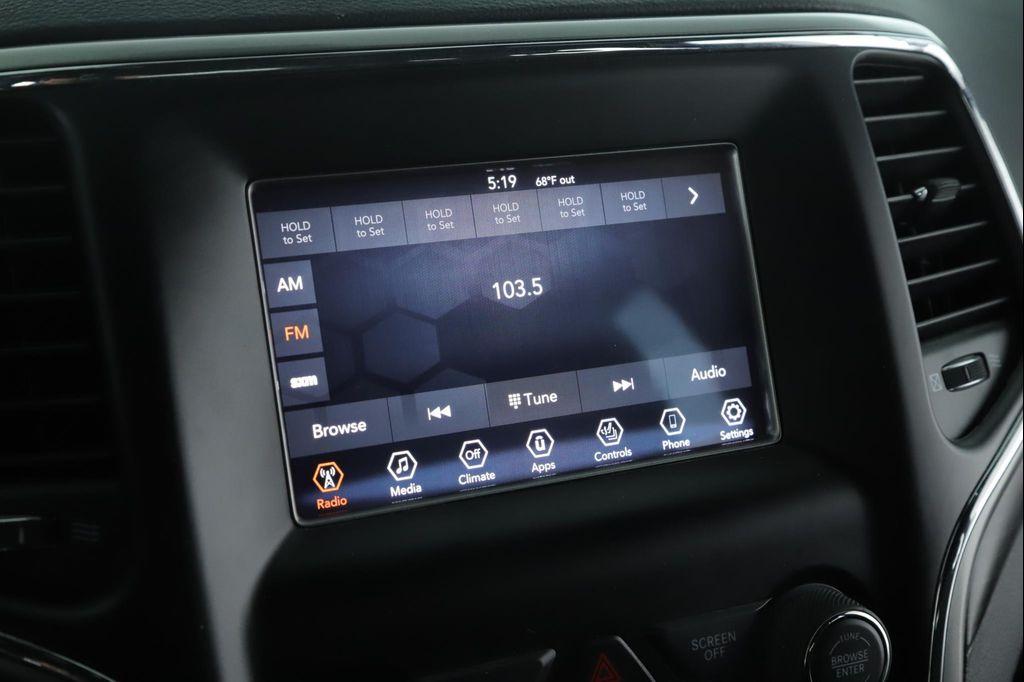 used 2020 Jeep Grand Cherokee car, priced at $16,075