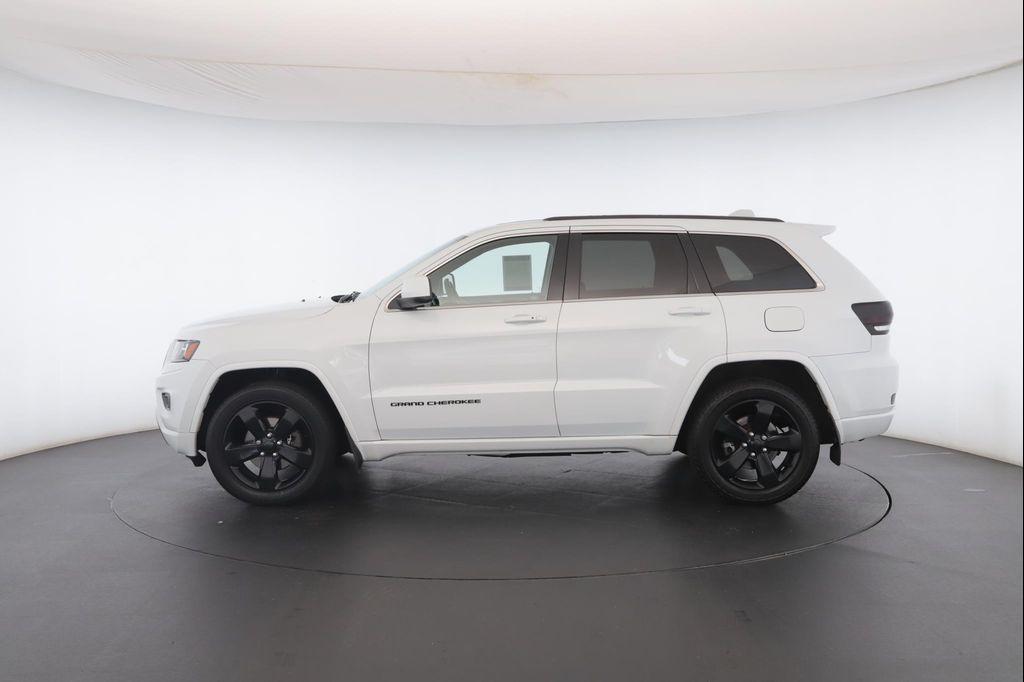 used 2015 Jeep Grand Cherokee car, priced at $16,900