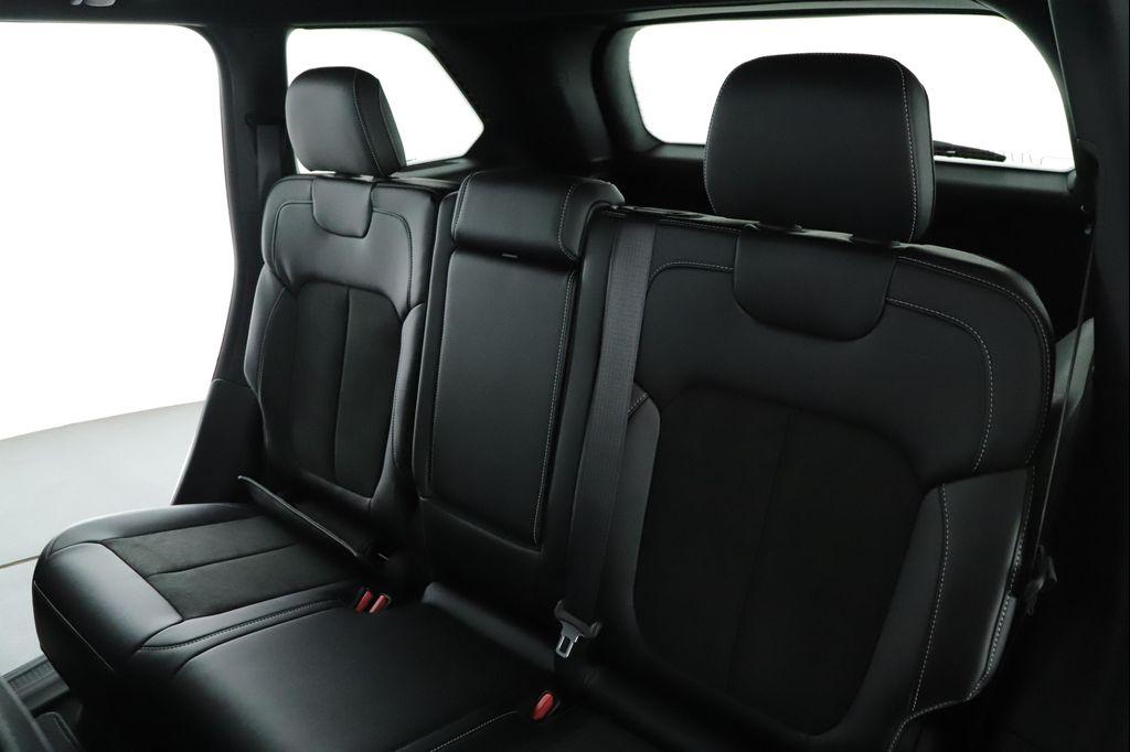 new 2025 Jeep Grand Cherokee car, priced at $46,147