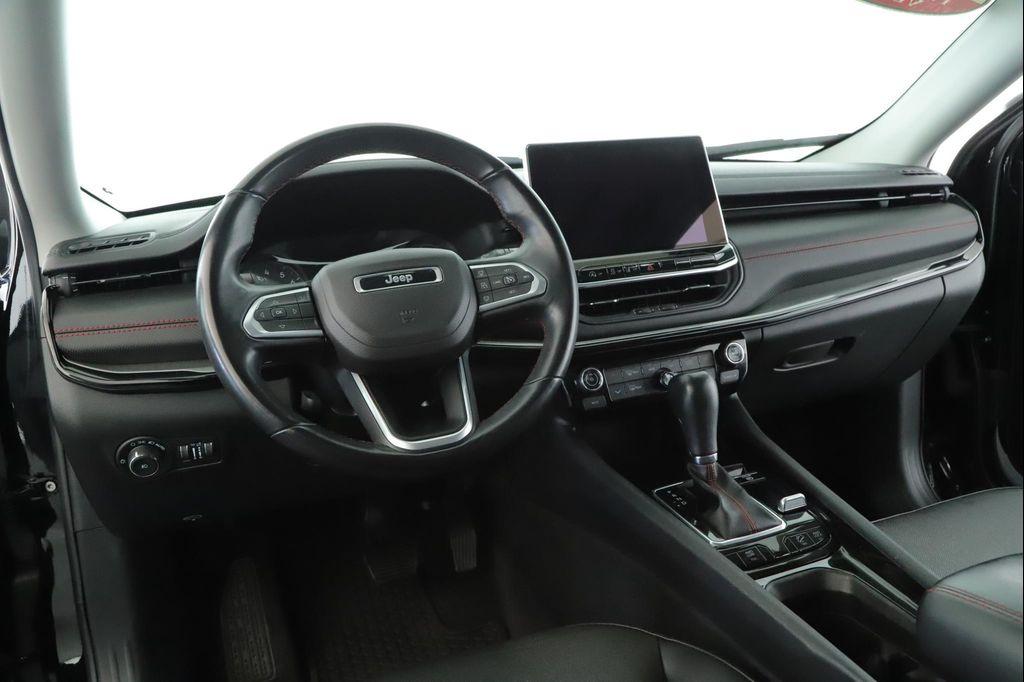 used 2022 Jeep Compass car, priced at $19,900