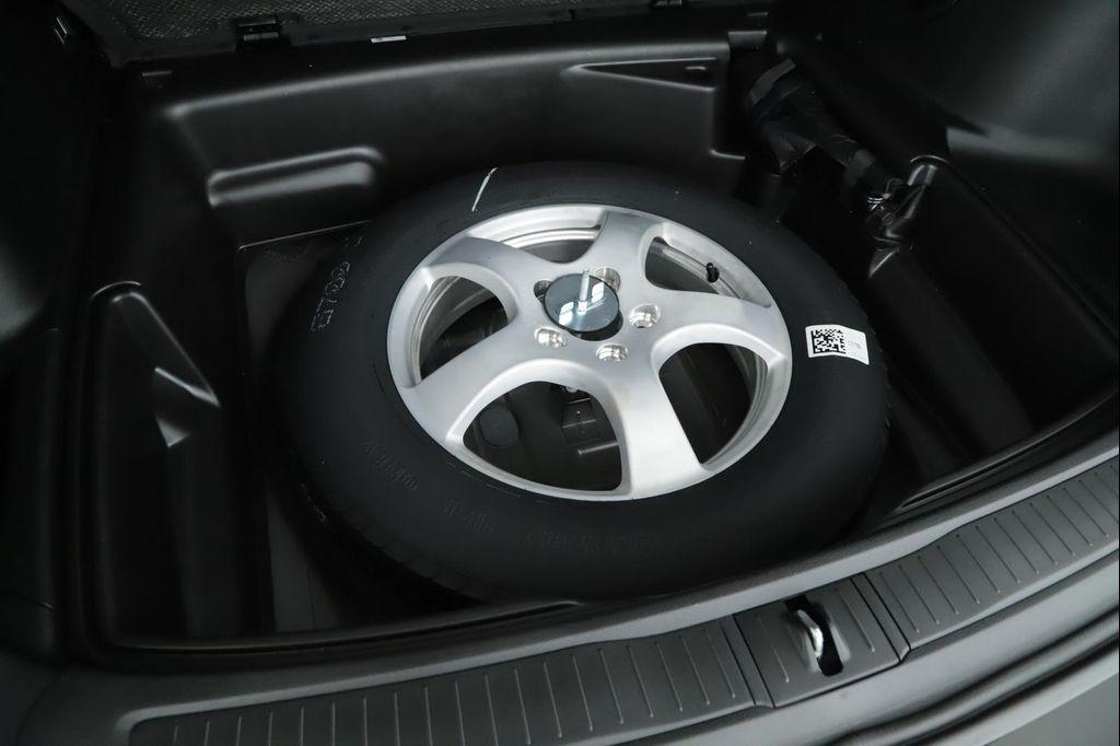 new 2026 Jeep Grand Cherokee car, priced at $49,533