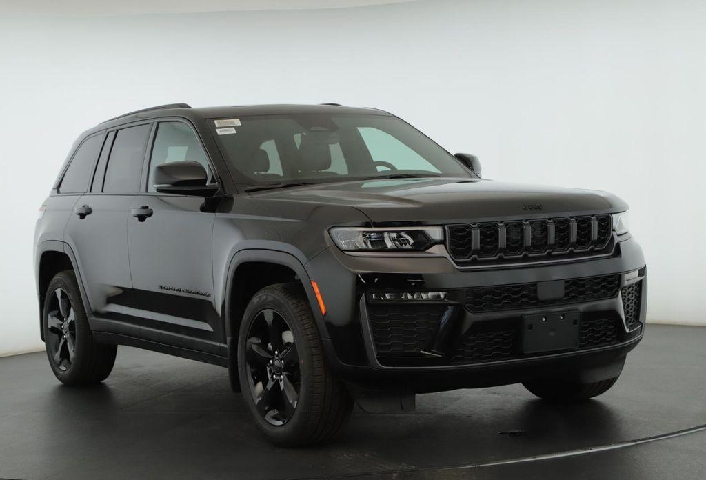 new 2026 Jeep Grand Cherokee car, priced at $49,533