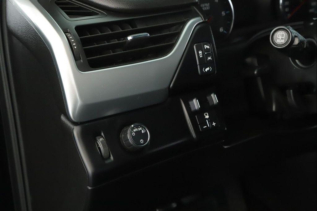 used 2017 Chevrolet Suburban car