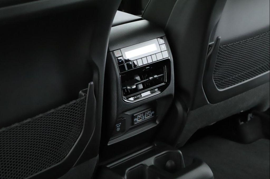 new 2025 Jeep Grand Cherokee L car