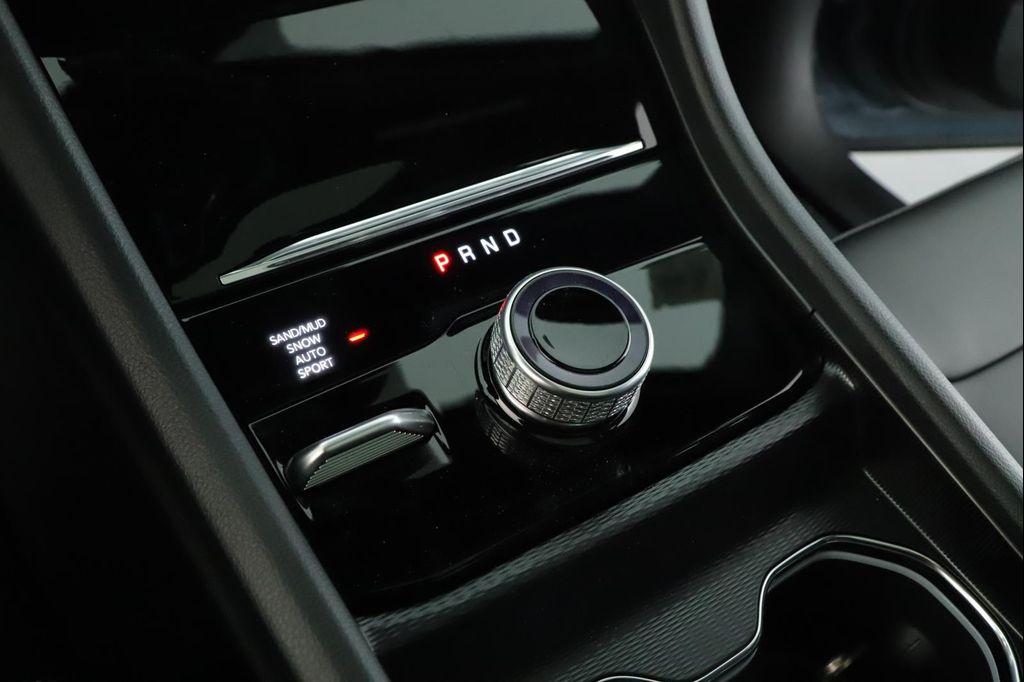 new 2026 Jeep Grand Cherokee car, priced at $49,365