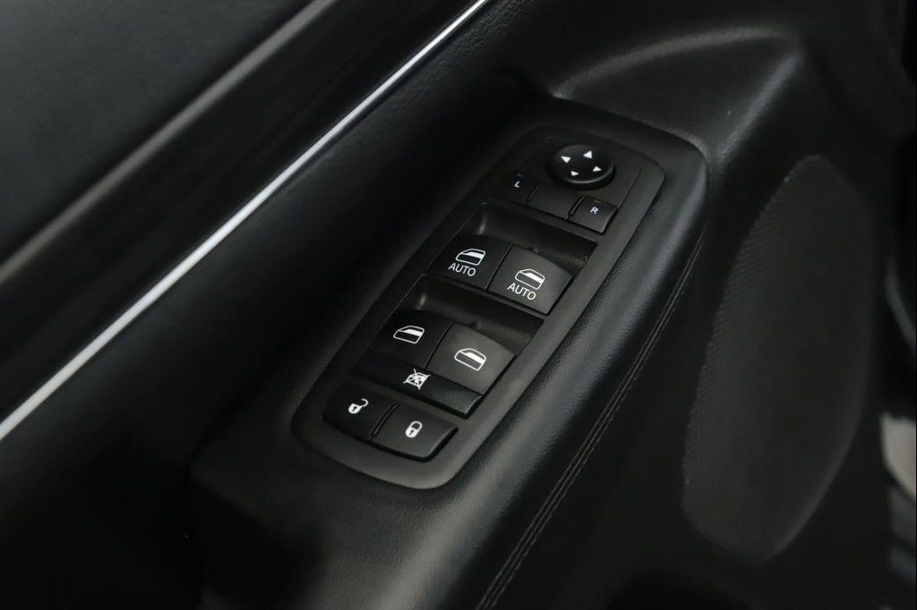 used 2022 Jeep Grand Cherokee car, priced at $28,900