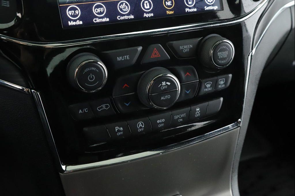 used 2022 Jeep Grand Cherokee car, priced at $28,900