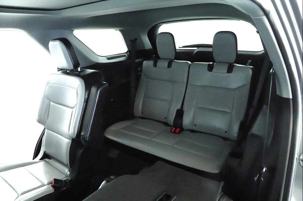 used 2021 Ford Explorer car, priced at $25,900