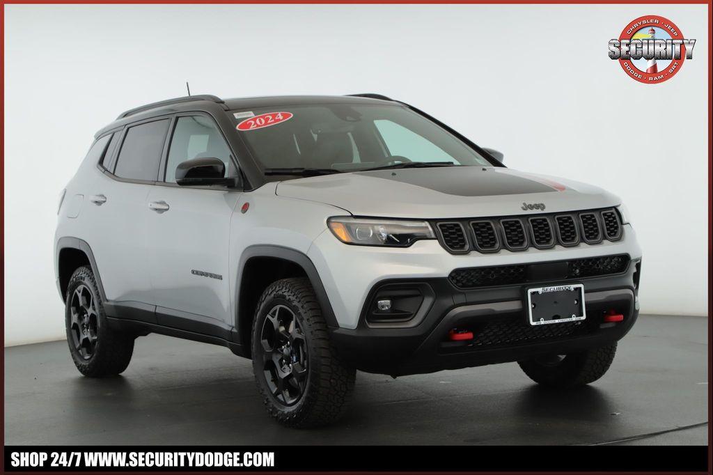 used 2024 Jeep Compass car, priced at $25,900