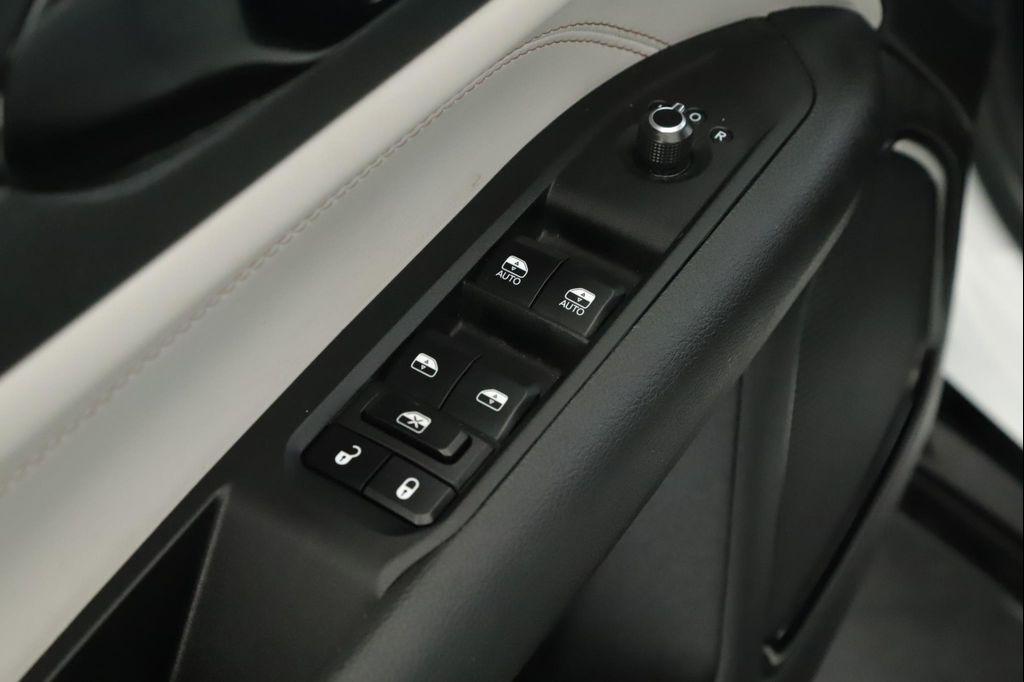 used 2023 Jeep Compass car, priced at $26,900