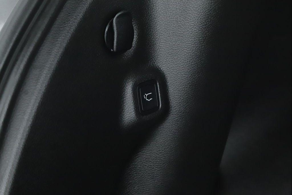 used 2024 Jeep Compass car, priced at $22,900