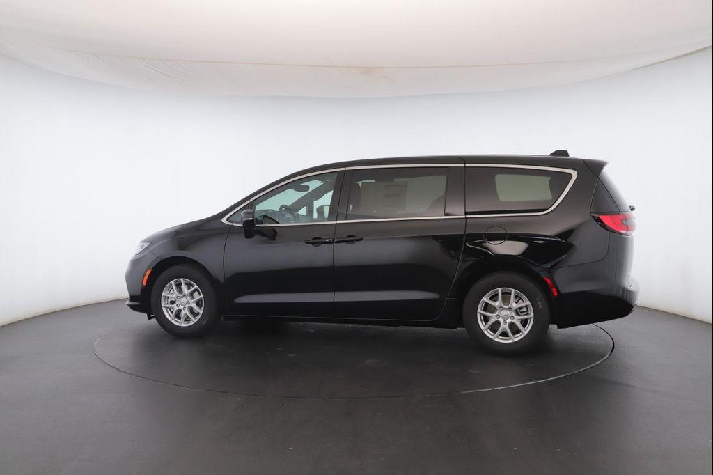 new 2026 Chrysler Pacifica car, priced at $44,482