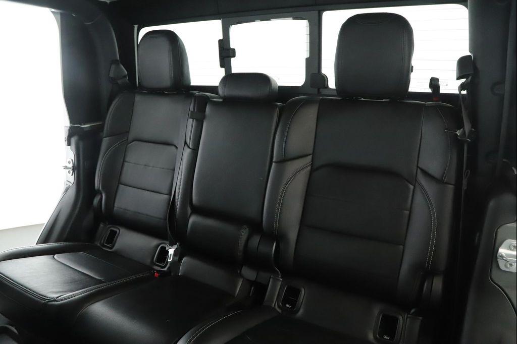 used 2022 Jeep Gladiator car, priced at $32,900