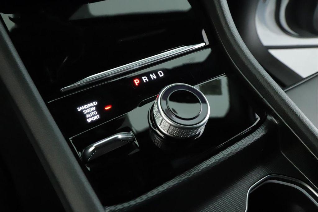 new 2025 Jeep Grand Cherokee car, priced at $50,837