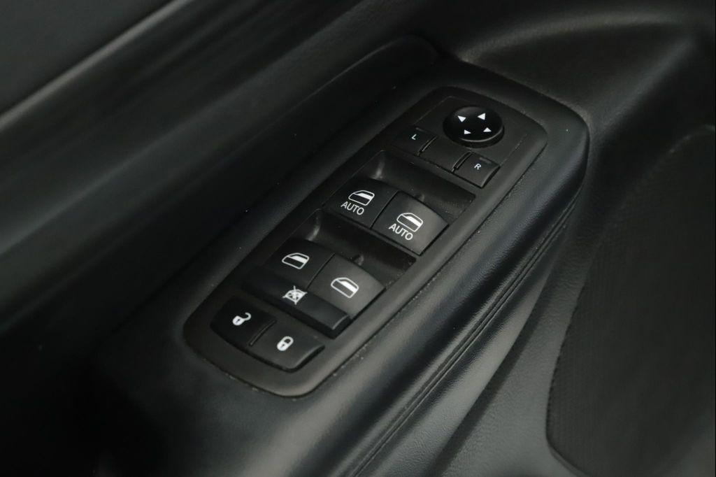 used 2021 Jeep Grand Cherokee car, priced at $25,900