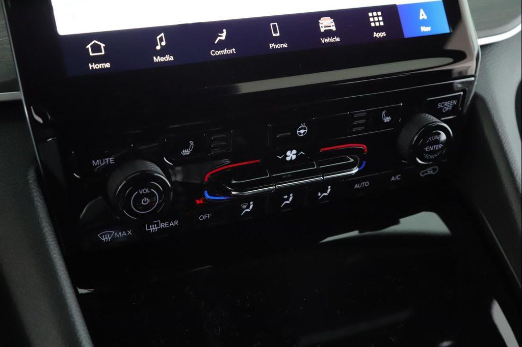 new 2025 Jeep Grand Cherokee car, priced at $52,879