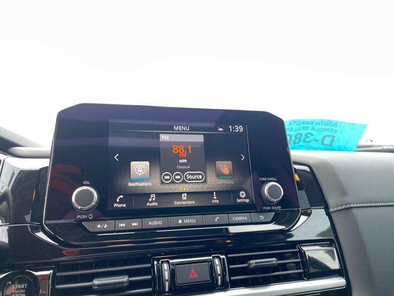 new 2025 Nissan Pathfinder car, priced at $41,809