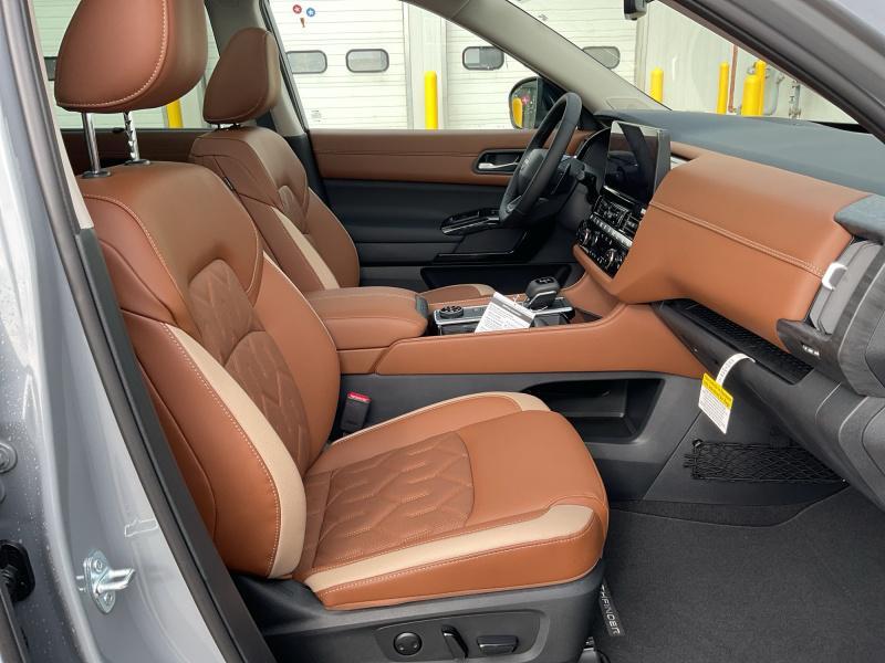 new 2026 Nissan Pathfinder car, priced at $49,884