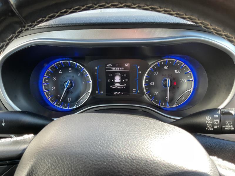 used 2019 Chrysler Pacifica car, priced at $12,966