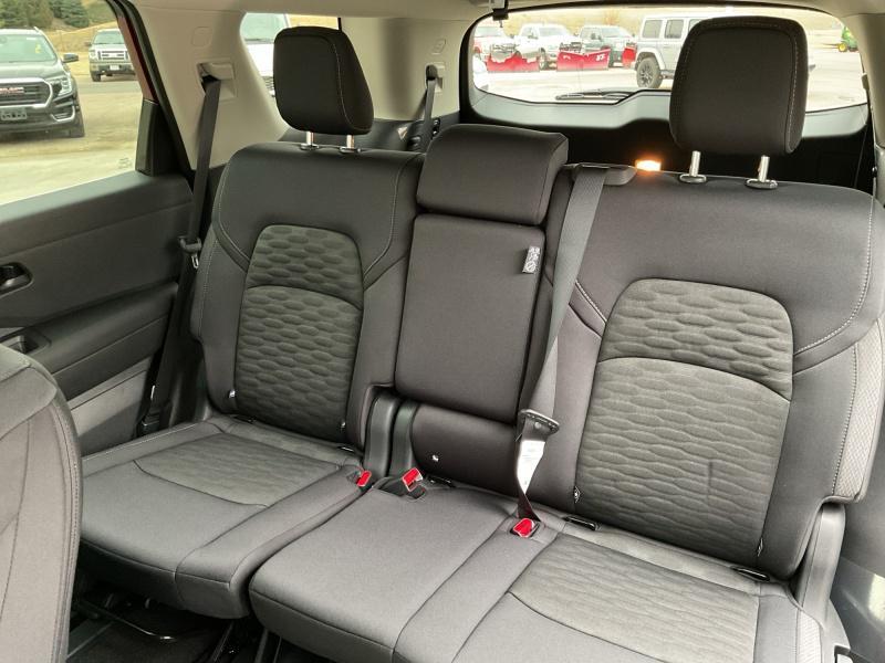 new 2026 Nissan Pathfinder car, priced at $39,359