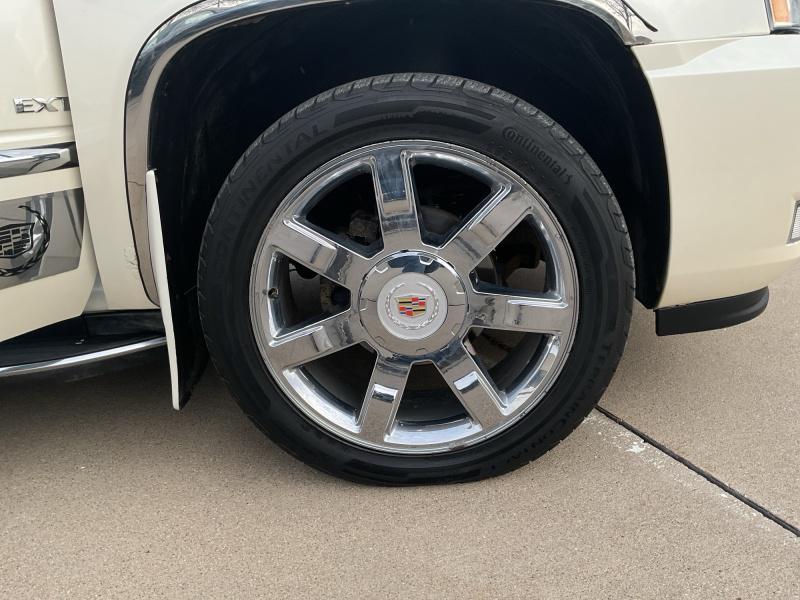 used 2013 Cadillac Escalade EXT car, priced at $15,966