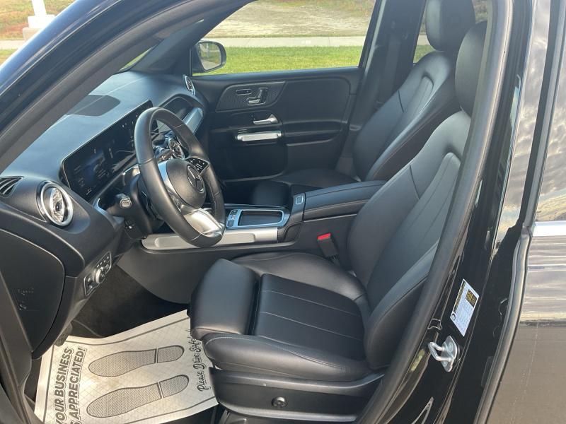 used 2025 Mercedes-Benz GLB 250 car, priced at $39,944