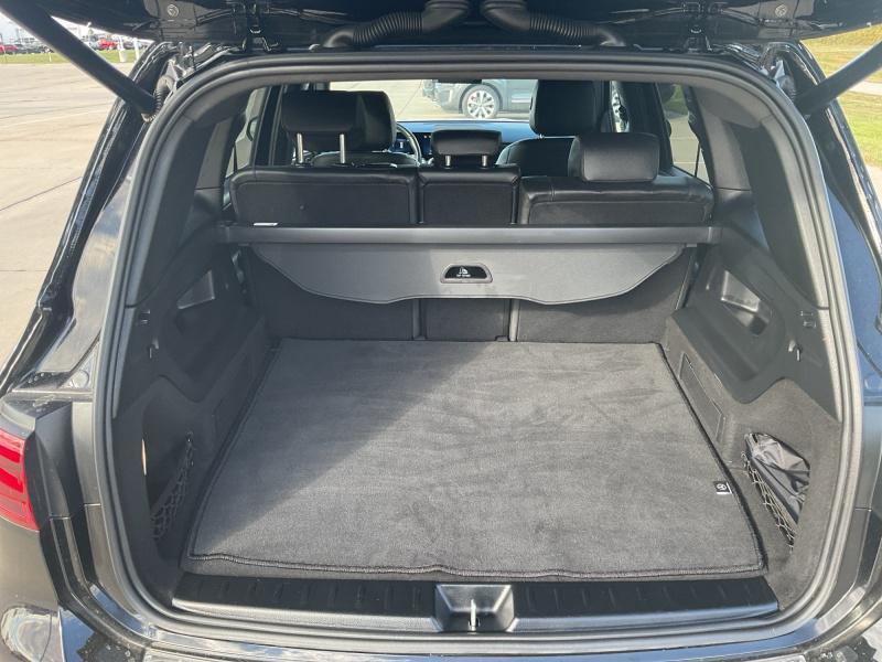 used 2025 Mercedes-Benz GLB 250 car, priced at $39,944