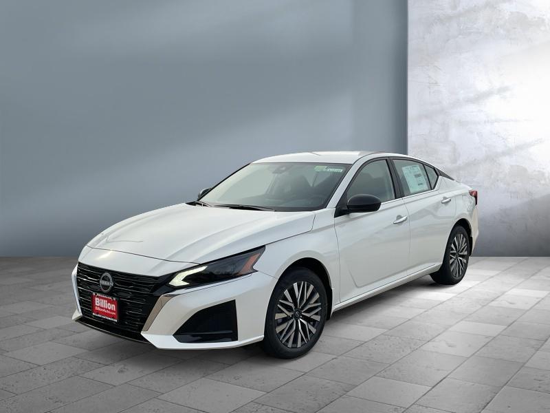 new 2025 Nissan Altima car, priced at $30,419