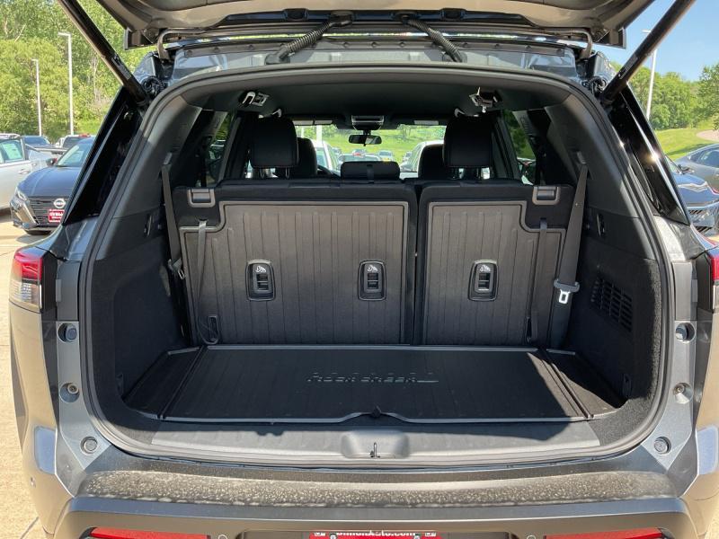 new 2026 Nissan Pathfinder car, priced at $41,619