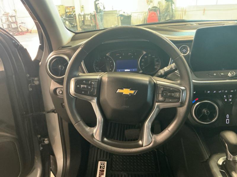 used 2025 Chevrolet Blazer car, priced at $29,944