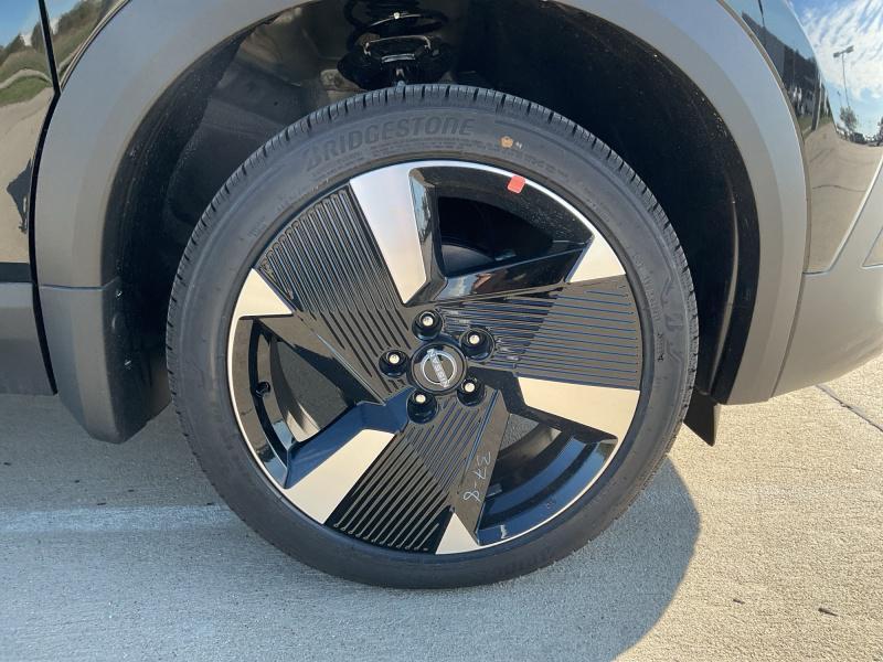 new 2026 Nissan Kicks car, priced at $29,284