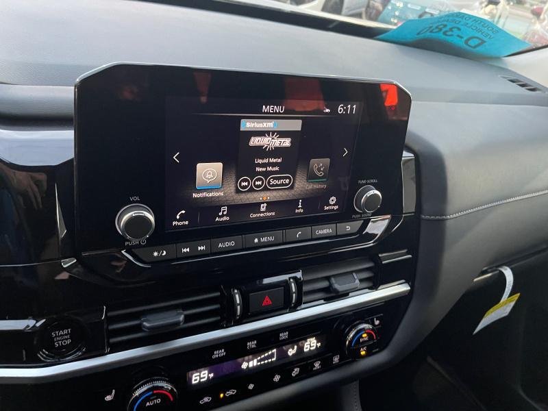 new 2025 Nissan Pathfinder car, priced at $39,774