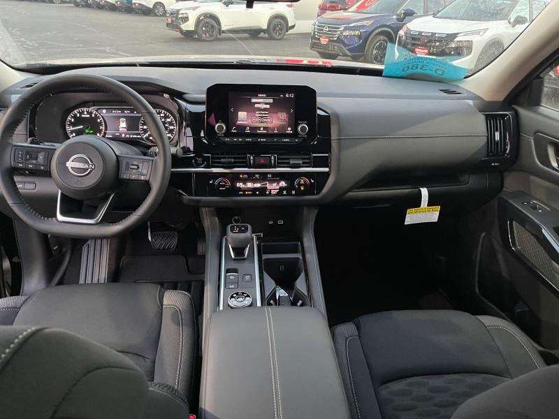 new 2025 Nissan Pathfinder car, priced at $39,774