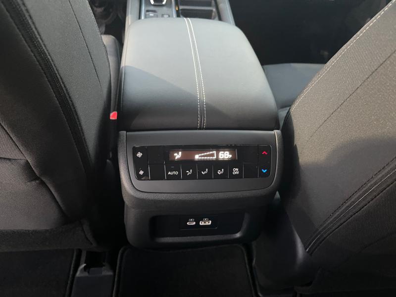 new 2025 Nissan Pathfinder car, priced at $39,774